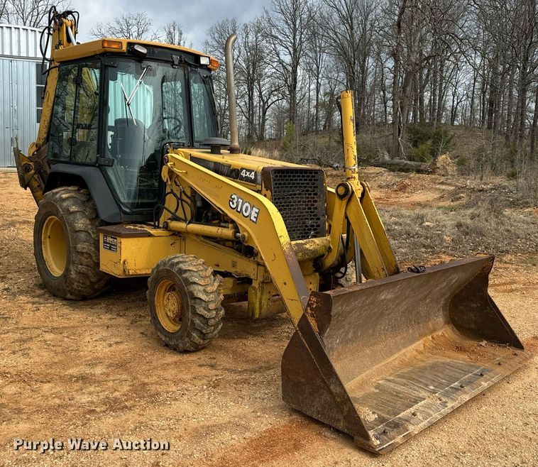 image for item DV1899 1997 John Deere 310E backhoe