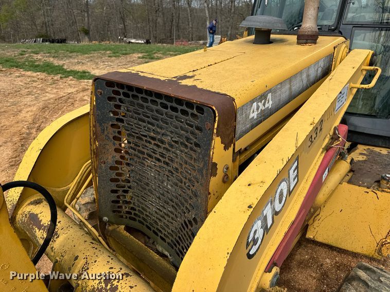 image for item DV1899 1997 John Deere 310E backhoe