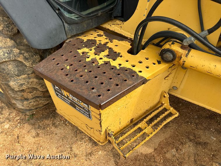 image for item DV1899 1997 John Deere 310E backhoe