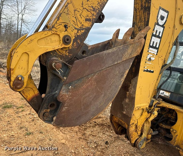 image for item DV1899 1997 John Deere 310E backhoe