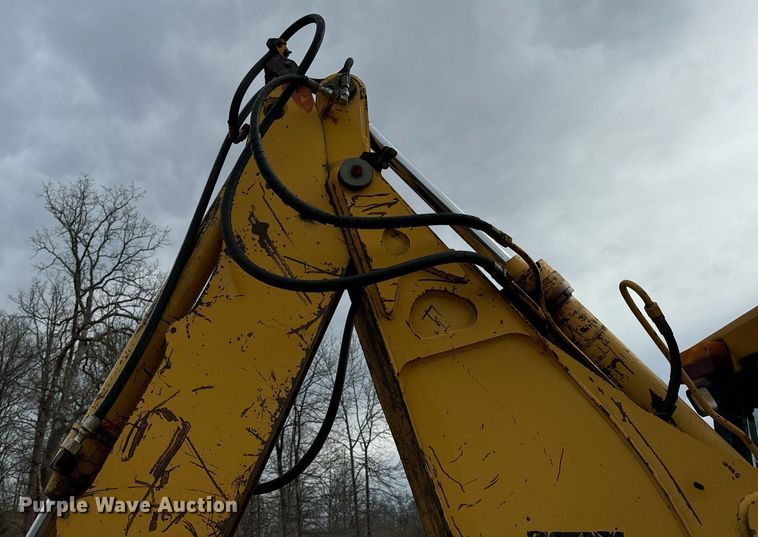 image for item DV1899 1997 John Deere 310E backhoe