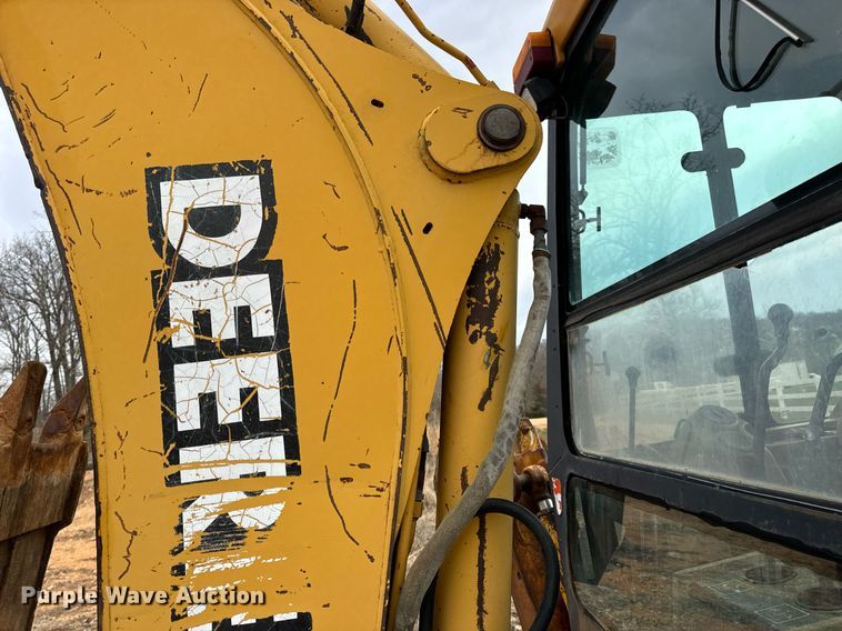 image for item DV1899 1997 John Deere 310E backhoe