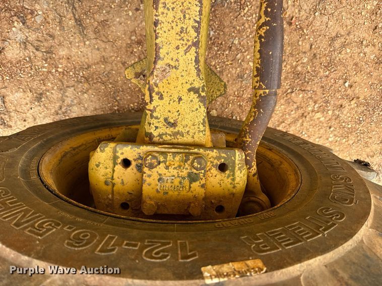 image for item DV1899 1997 John Deere 310E backhoe