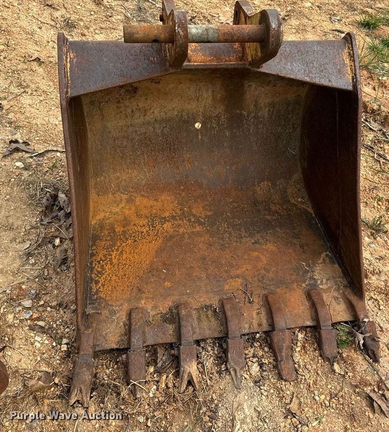 image for item DV1899 1997 John Deere 310E backhoe