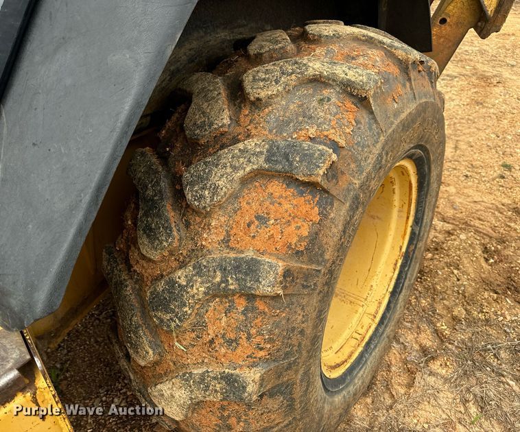 image for item DV1899 1997 John Deere 310E backhoe