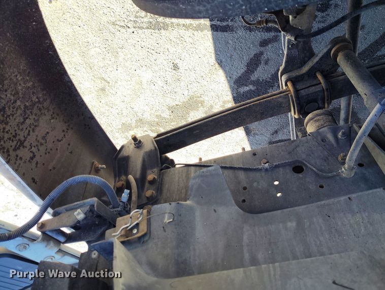 image for item DV6713 1995 Chevrolet Kodiak C5500 flatbed truck