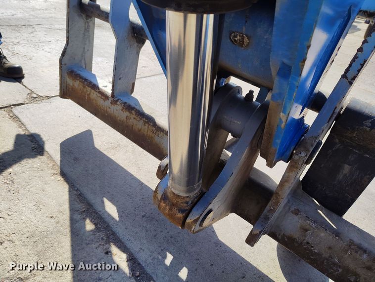 image for item DV6735 2012 Genie GTH1056 telehandler