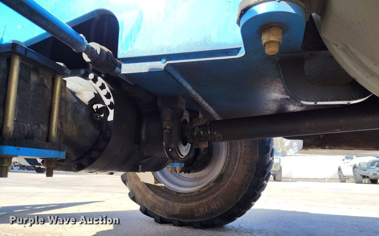 image for item DV6735 2012 Genie GTH1056 telehandler