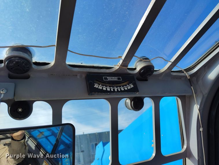 image for item DV6735 2012 Genie GTH1056 telehandler