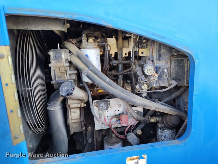 image for item DV6735 2012 Genie GTH1056 telehandler