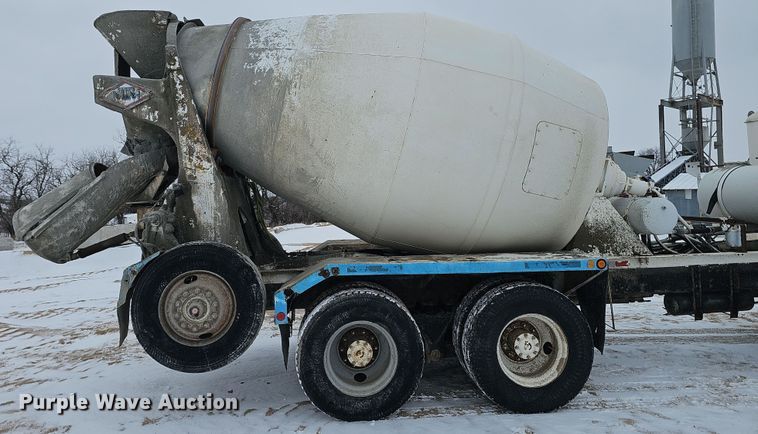 image for item DW3131 1987 Autocar ready mix truck