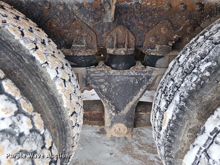 image for item DW3131 1987 Autocar ready mix truck