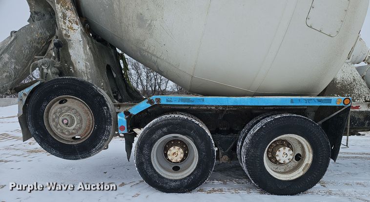 image for item DW3131 1987 Autocar ready mix truck