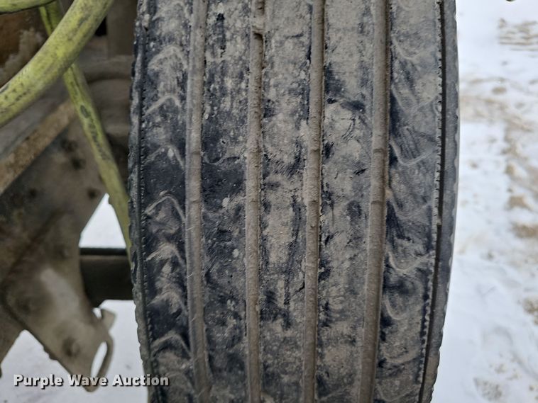 image for item DW3131 1987 Autocar ready mix truck