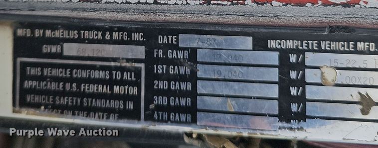 image for item DW3131 1987 Autocar ready mix truck