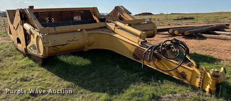 image for item DW8644 2014 John Deere 2112E scraper