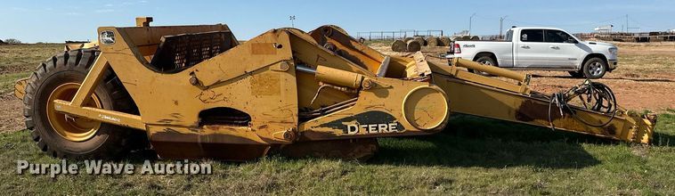 image for item DW8644 2014 John Deere 2112E scraper