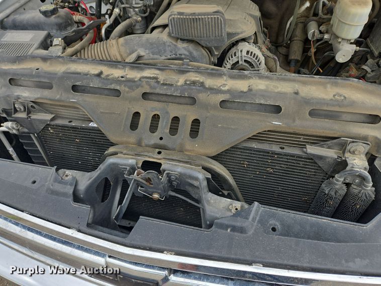 image for item DW8680 2013 Chevrolet Silverado 3500HD bucket truck