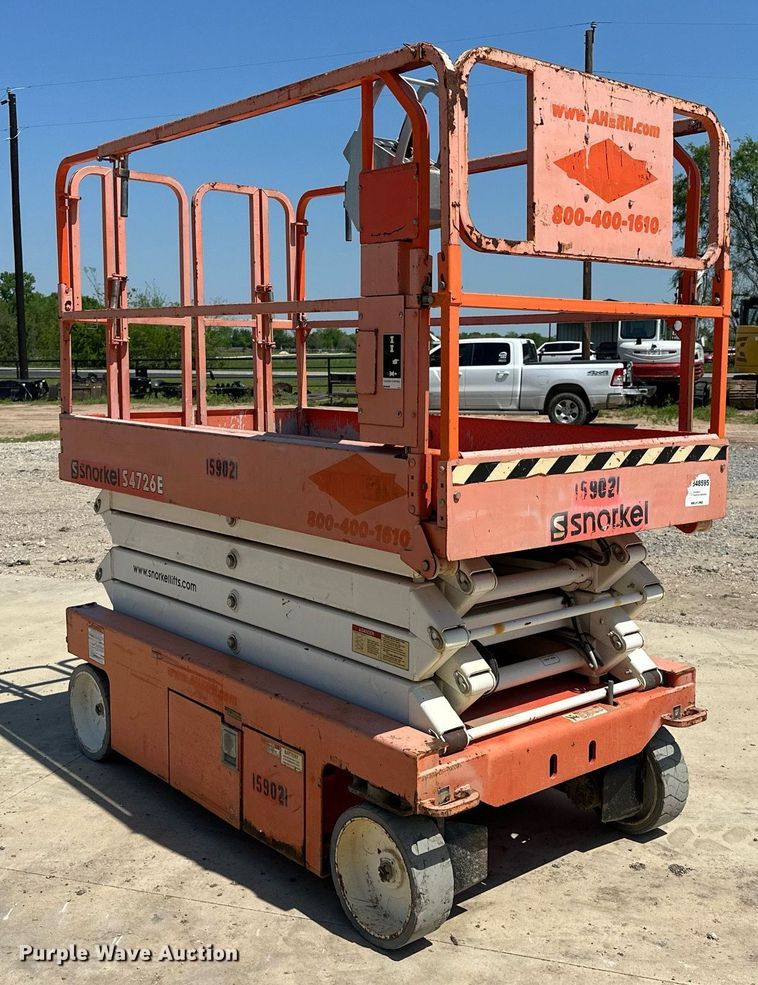 image for item DW8702 2015 Snorkel S4726E scissor lift