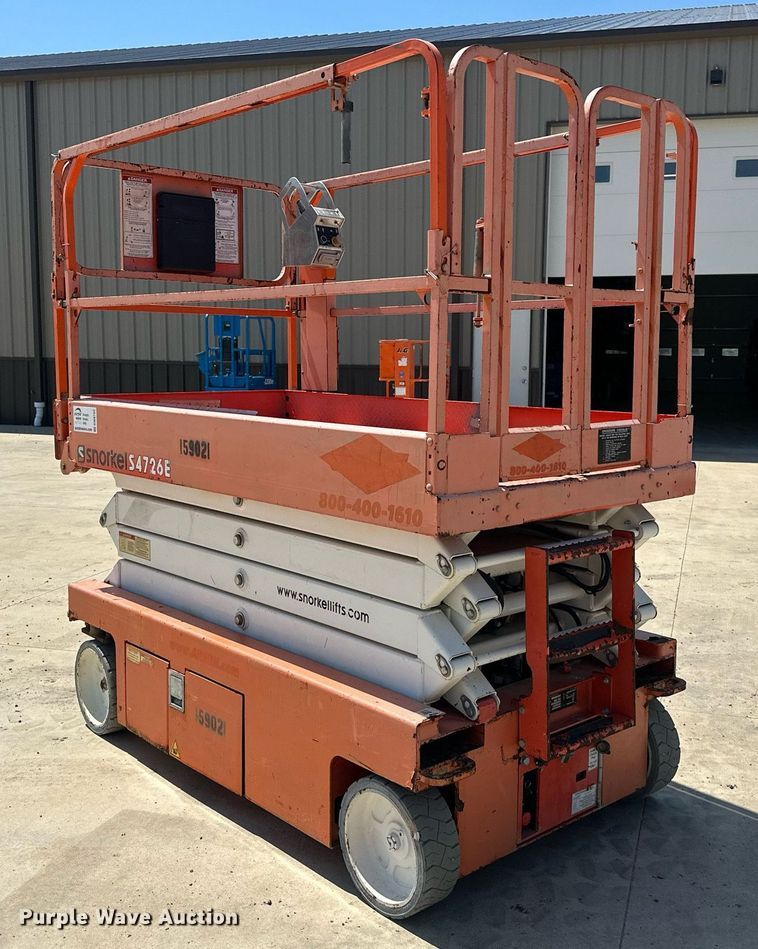 image for item DW8702 2015 Snorkel S4726E scissor lift