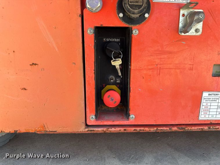 image for item DW8702 2015 Snorkel S4726E scissor lift