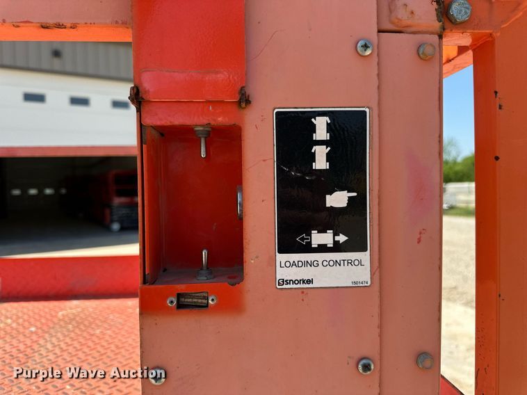 image for item DW8702 2015 Snorkel S4726E scissor lift