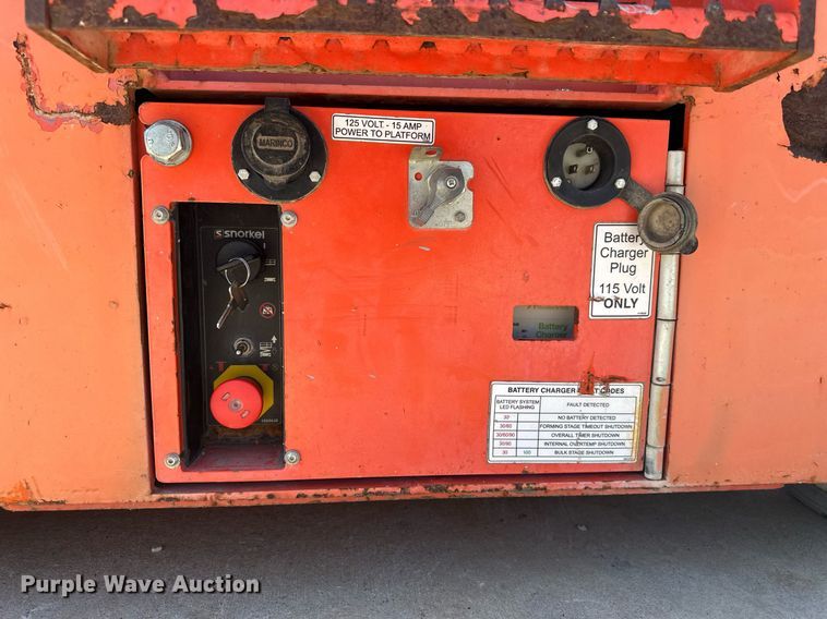 image for item DW8702 2015 Snorkel S4726E scissor lift