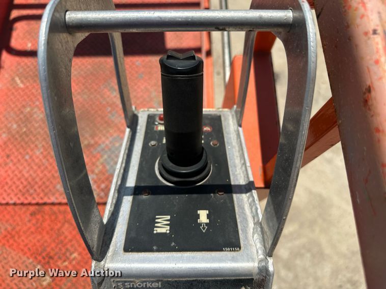 image for item DW8702 2015 Snorkel S4726E scissor lift