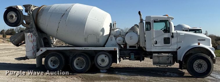 image for item DY7990 2003 Kenworth W900 ready mix truck