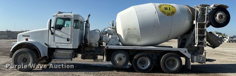 image for item DY7990 2003 Kenworth W900 ready mix truck