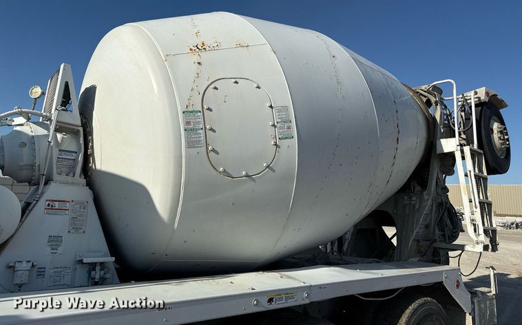 image for item DY7990 2003 Kenworth W900 ready mix truck