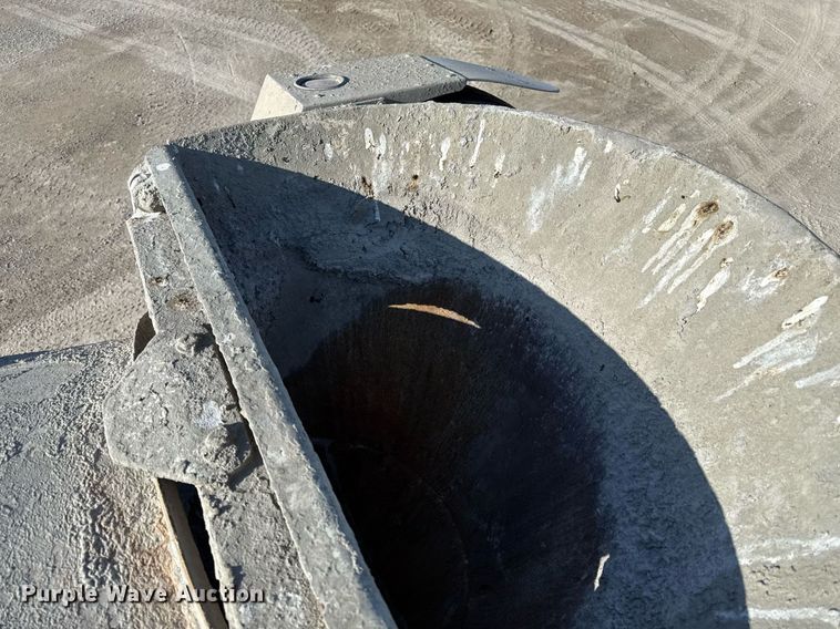 image for item DY7990 2003 Kenworth W900 ready mix truck