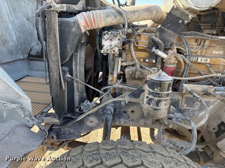 image for item DY7990 2003 Kenworth W900 ready mix truck