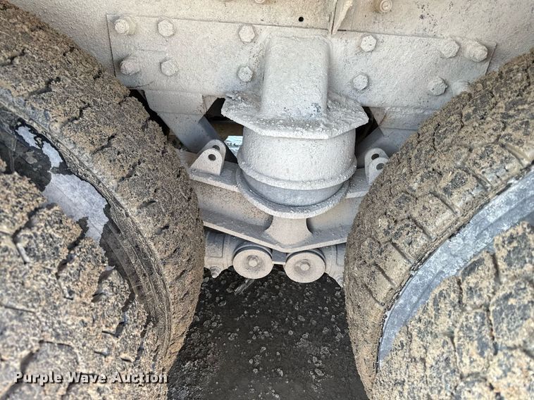 image for item DY7990 2003 Kenworth W900 ready mix truck