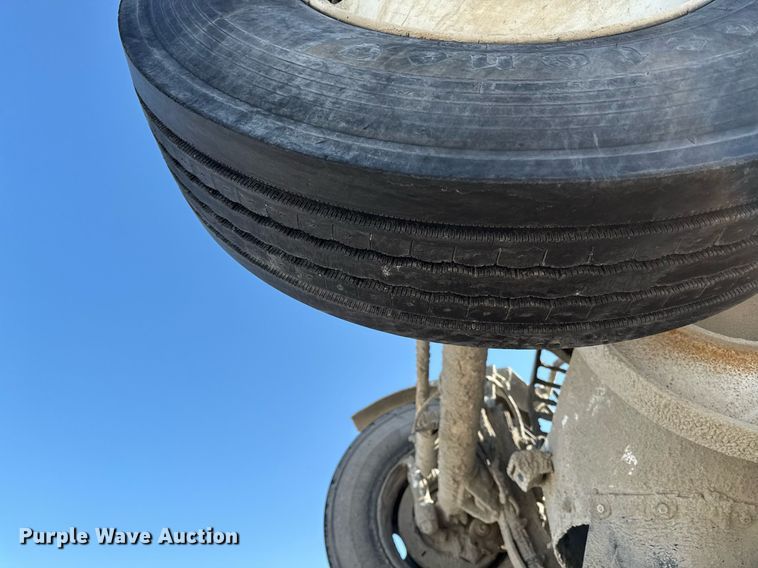 image for item DY7990 2003 Kenworth W900 ready mix truck