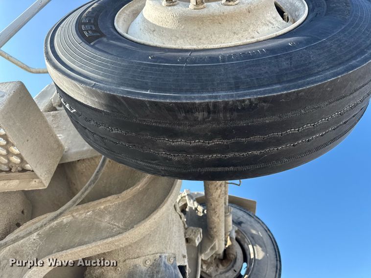 image for item DY7990 2003 Kenworth W900 ready mix truck