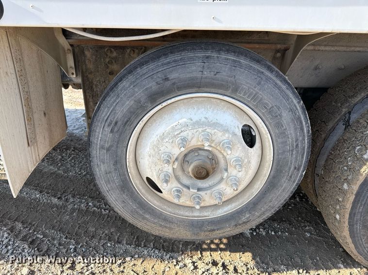 image for item DY7990 2003 Kenworth W900 ready mix truck