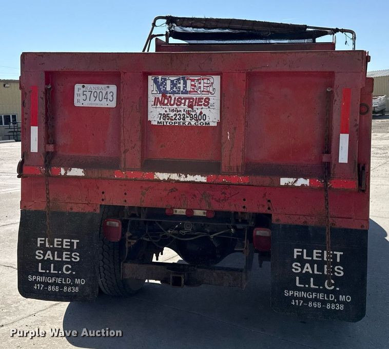 image for item DY7991 2004 Ford F650 dump truck