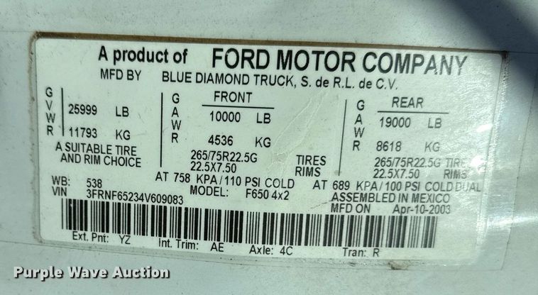 image for item DY7991 2004 Ford F650 dump truck