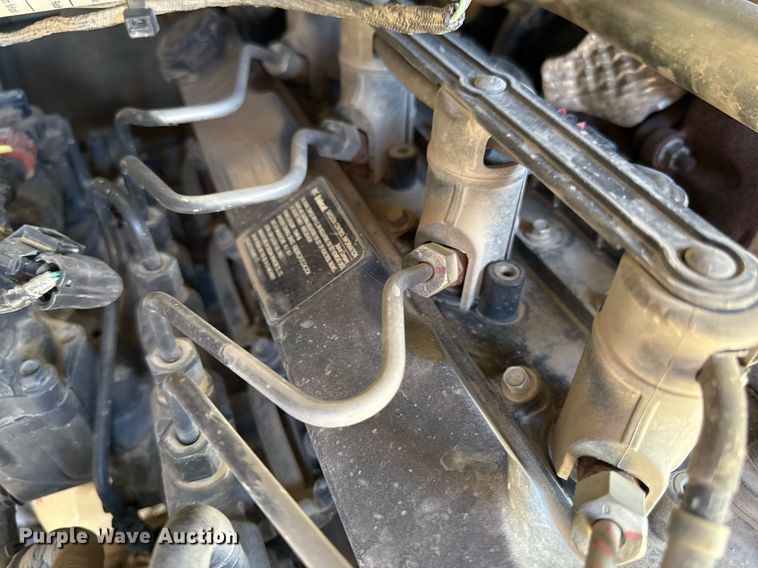 image for item DY7992 2021 Bobcat T76 r series tracked skid steer loader