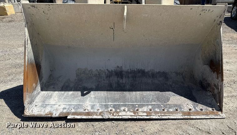 image for item DY7996 1990 Michigan L120 wheel loader