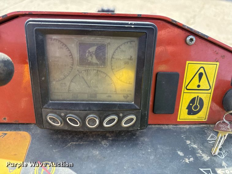 image for item DY7997 2017 Ditch Witch SK1050 compact utility loader