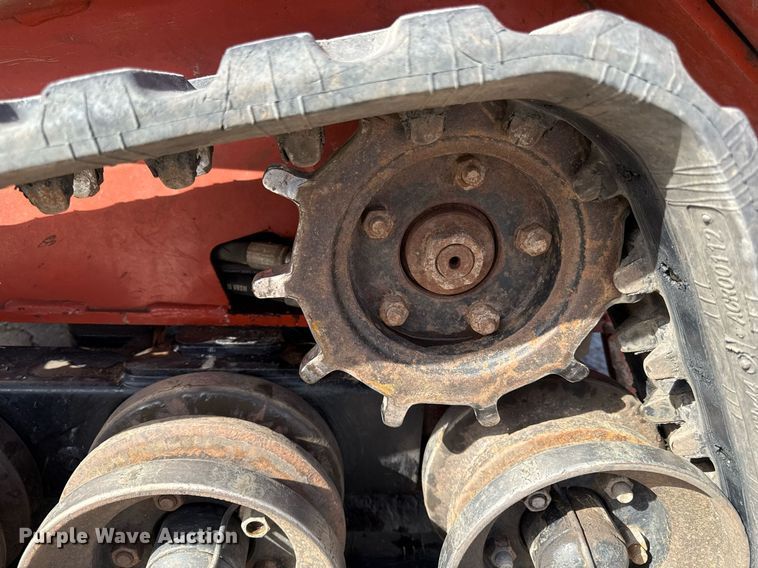 image for item DY7997 2017 Ditch Witch SK1050 compact utility loader