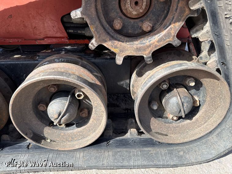 image for item DY7997 2017 Ditch Witch SK1050 compact utility loader