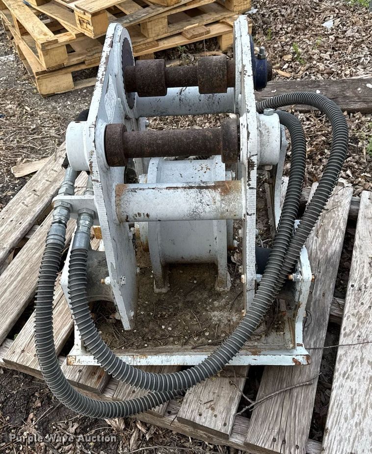 image for item DY8003 Kent HP65-II plate compactor