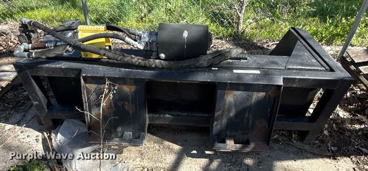 image for item DY8004 Remlinger skid steer screening bucket