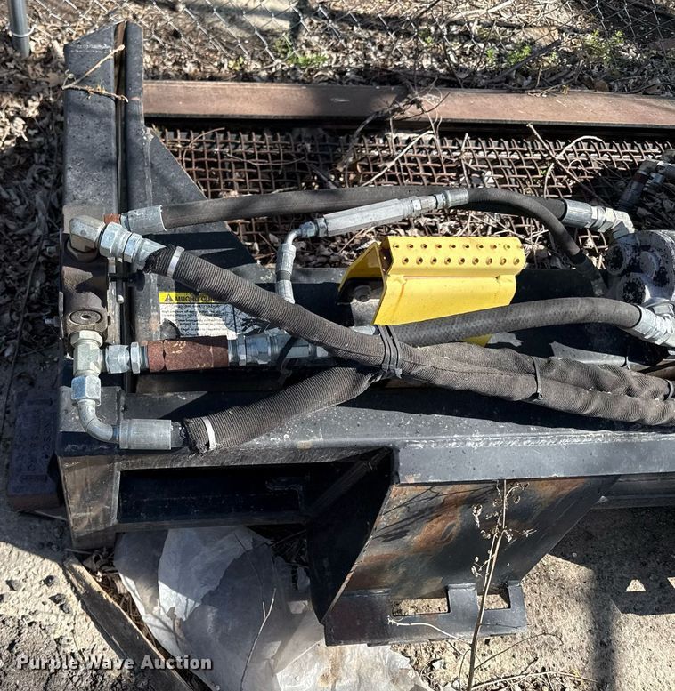 image for item DY8004 Remlinger skid steer screening bucket