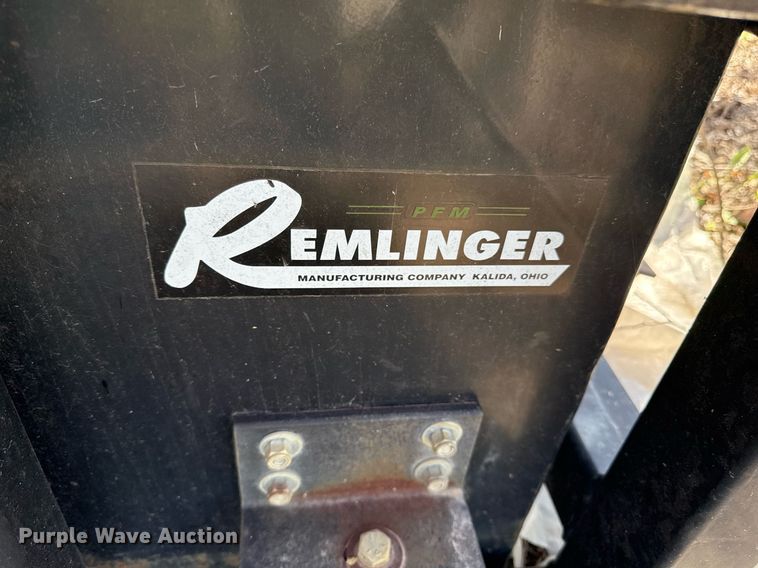 image for item DY8004 Remlinger skid steer screening bucket