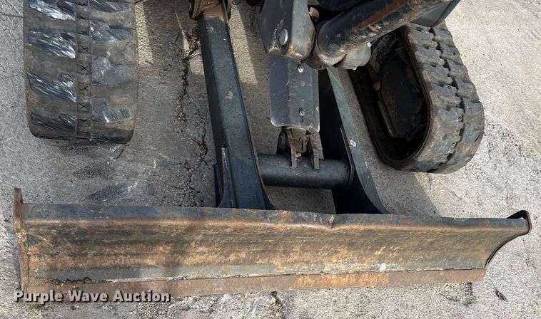 image for item DY8005 2021 Bobcat E35i mini excavator