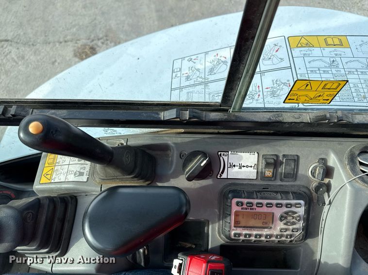 image for item DY8005 2021 Bobcat E35i mini excavator